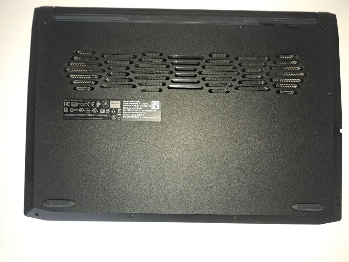Игравой ноутбук Lenovo