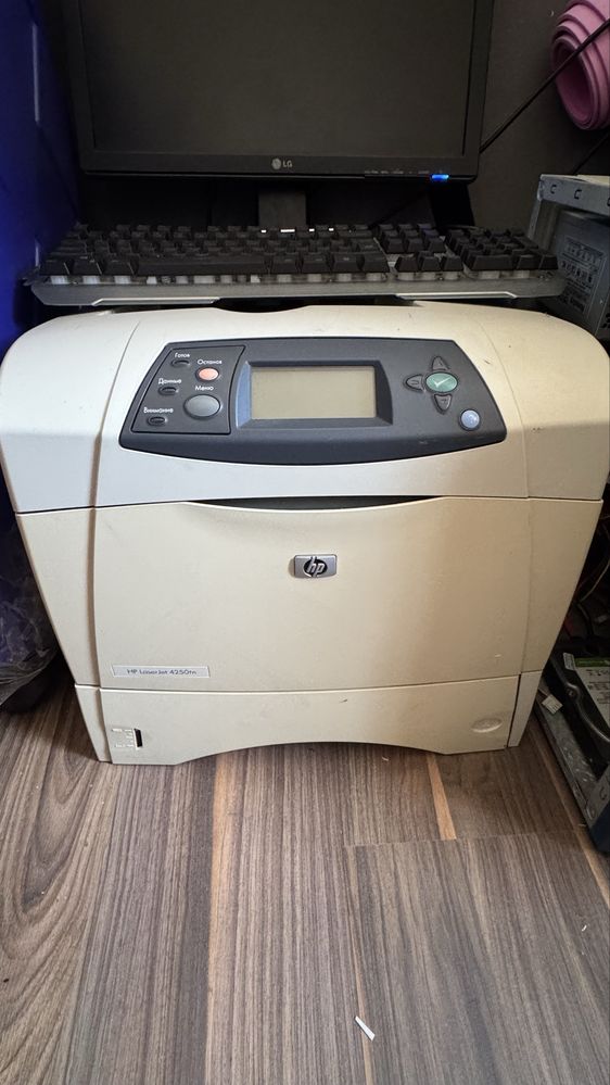 Принтер hp 4250 продам