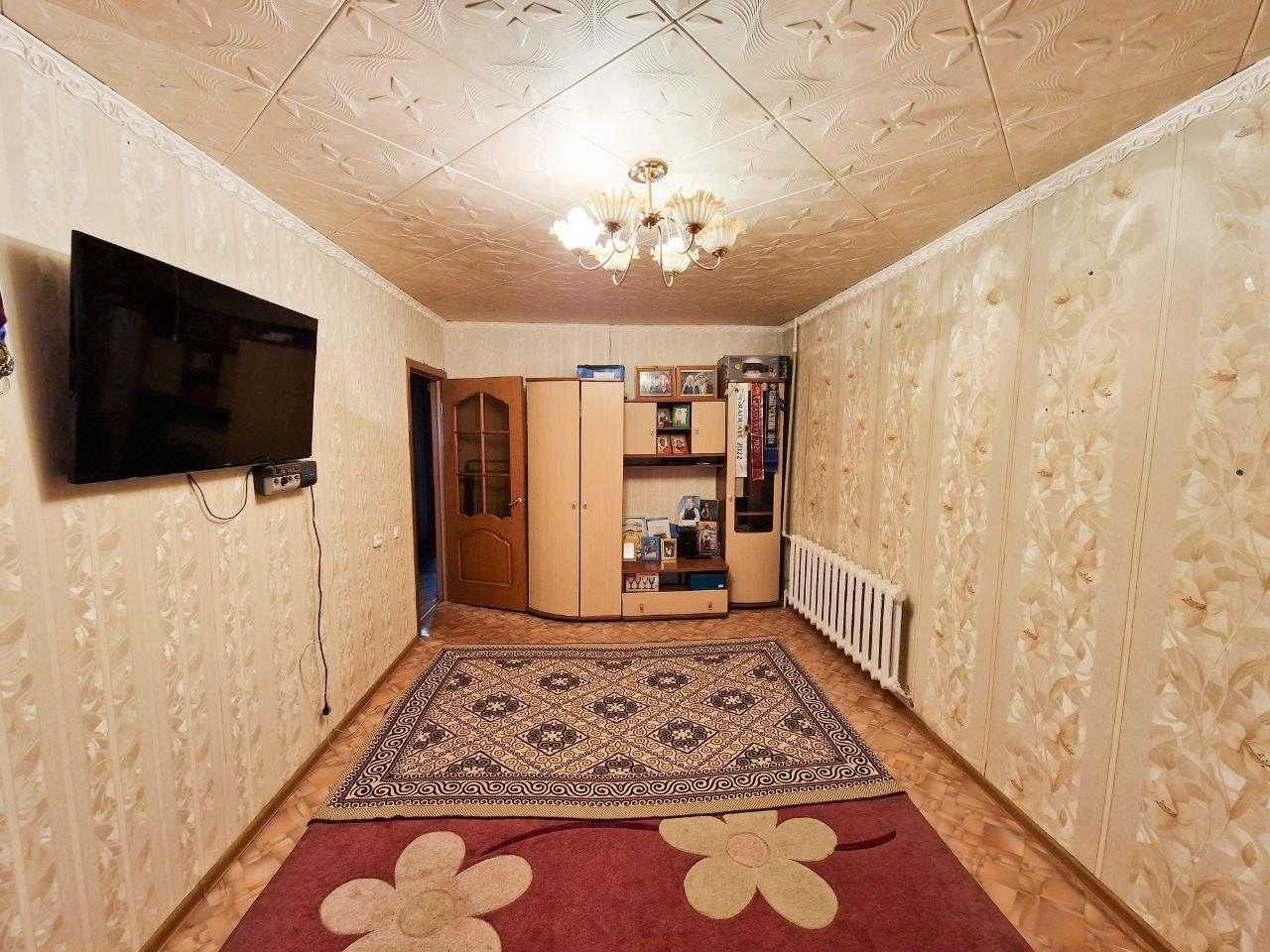 Продам 3-х комнатную квартиру на 4 мкр
