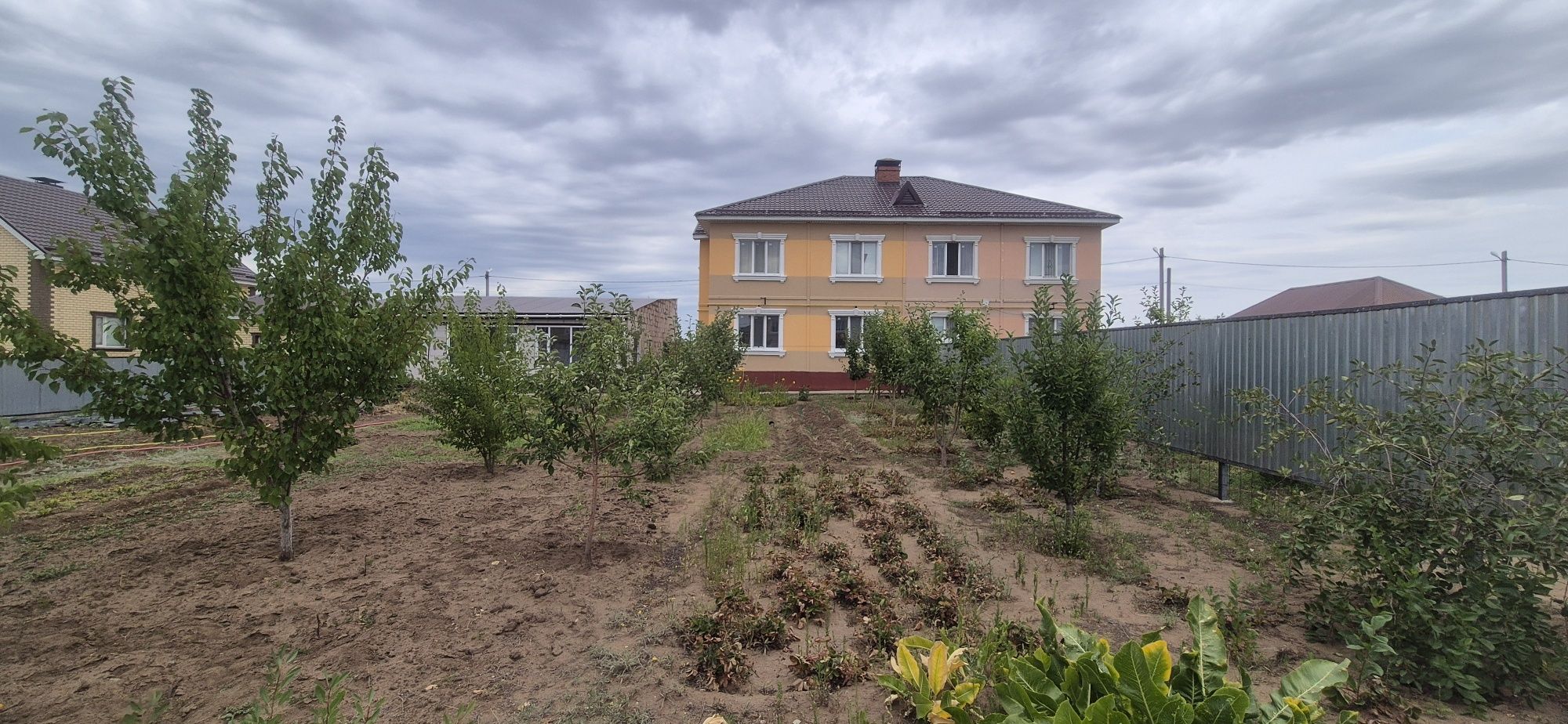 Продам коттедж в мкр. Нур Сити