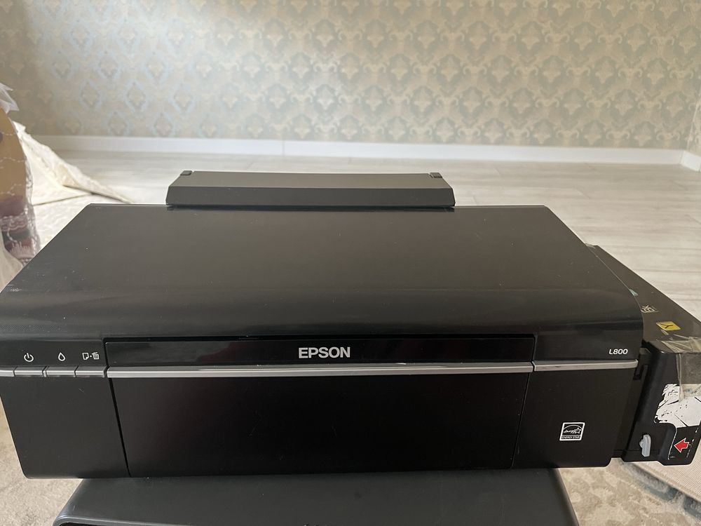 цветной принтер EPSON L800
