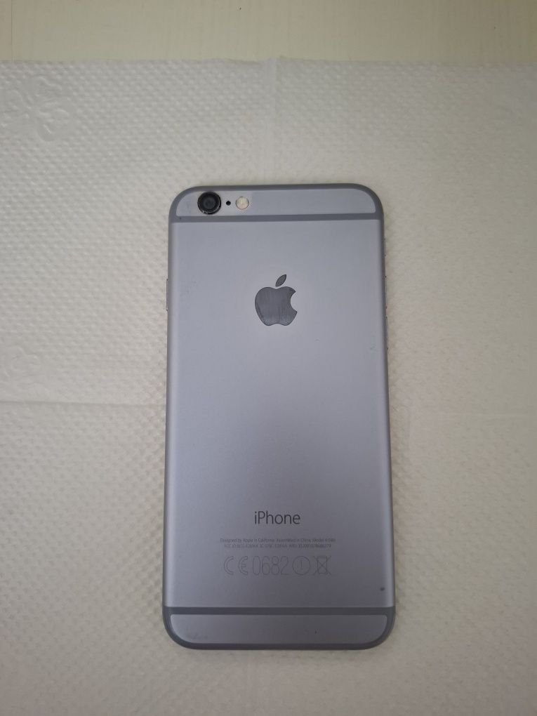 Продам iPhone  6