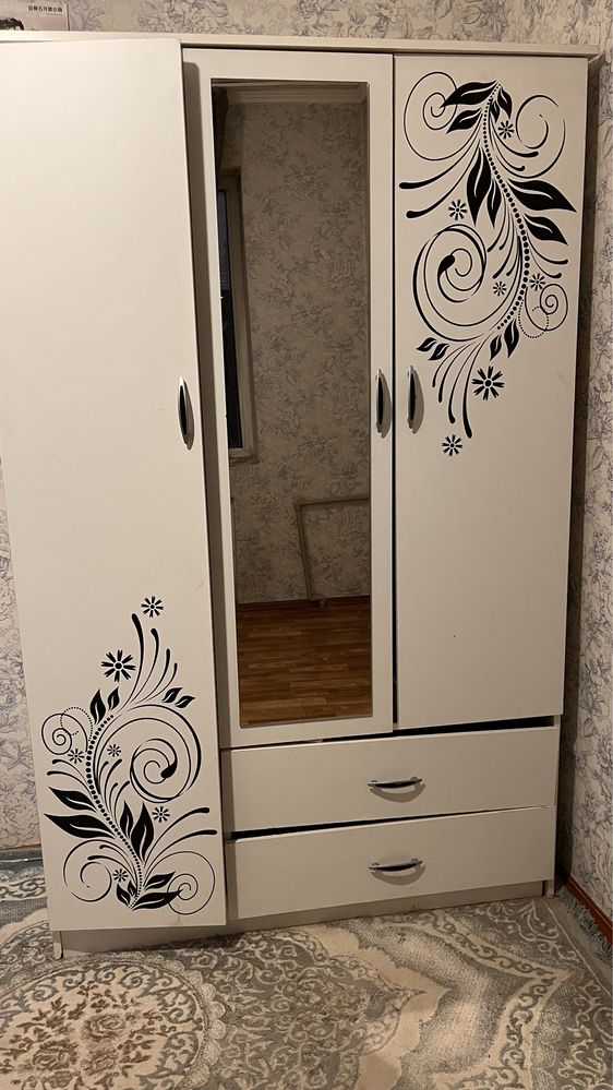 Шкаф для одежды, 3 х дверный