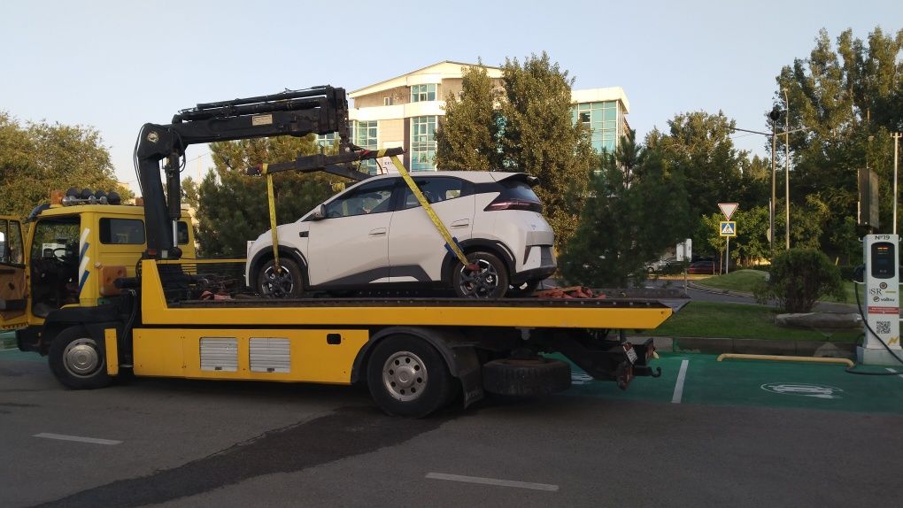 Эвакуатор услуги манипулятор