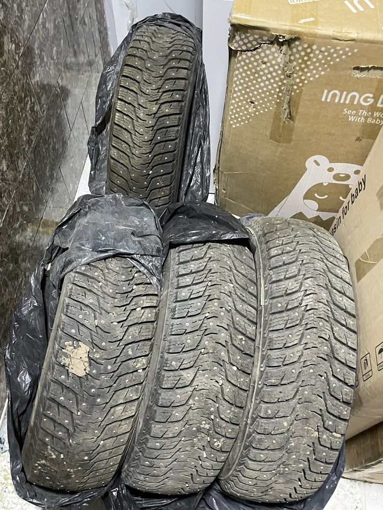 Продам шины размером 185/65/15