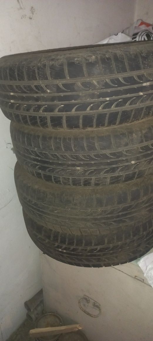 Летние шины 195*65*R15