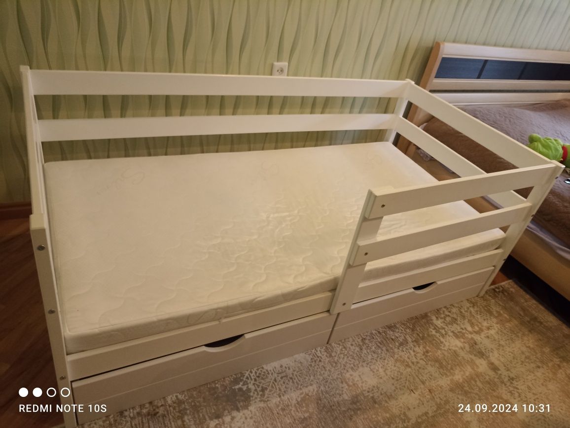 Продам кровать в идеальном состоянии.