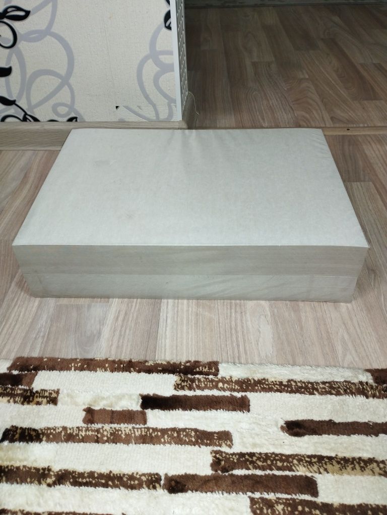 Продам картон А3