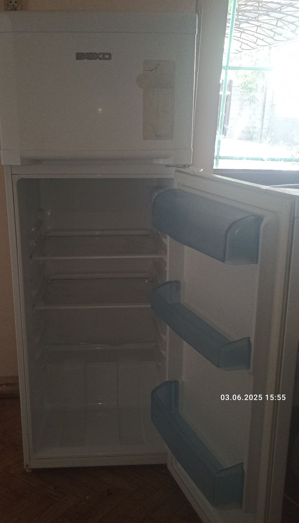 Продаётся холодильник