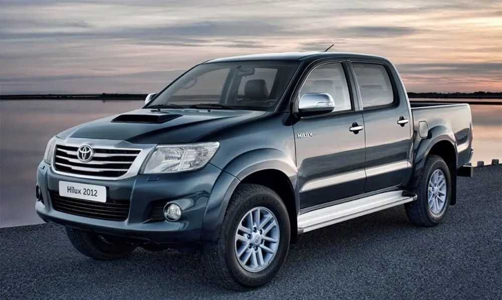 Фонарь на Тойота Хайлукс 12-/ Toyota Hilux 12-