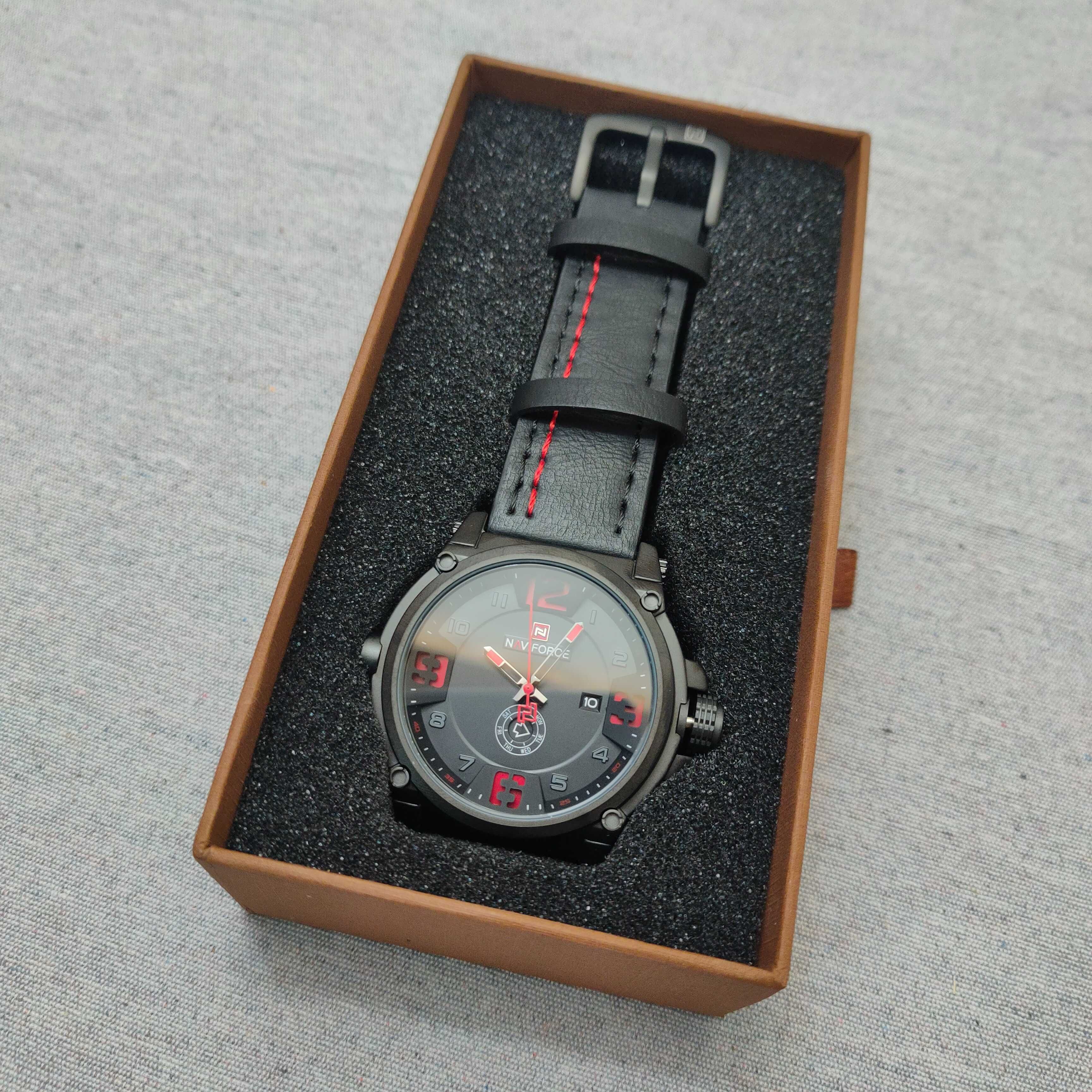Naviforce 9099 — новые оригинальные часы, чёрные с красными акцентами