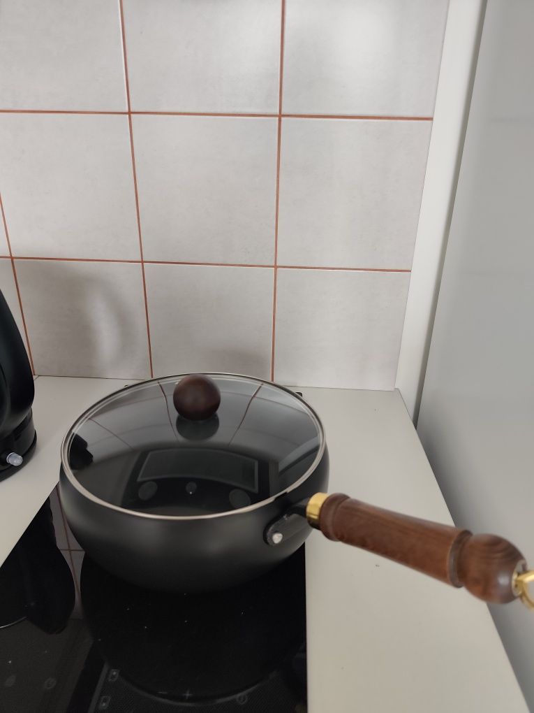 Продам новую сковородку за 13999 тг!