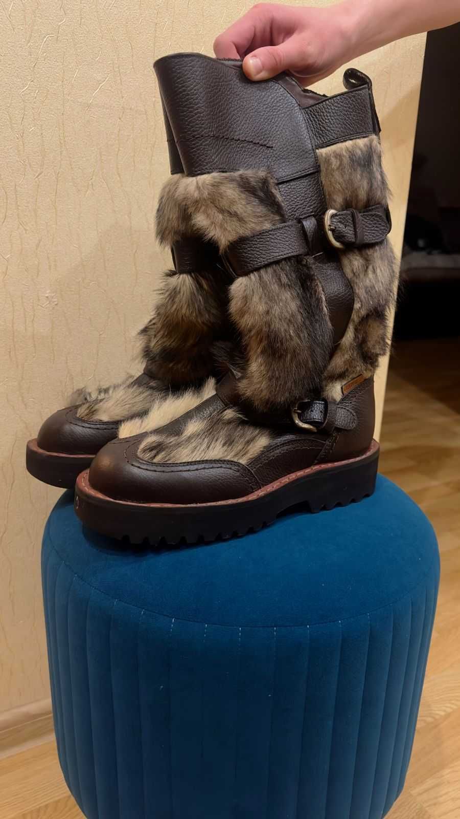 Продам унты , сделанные в манголии.