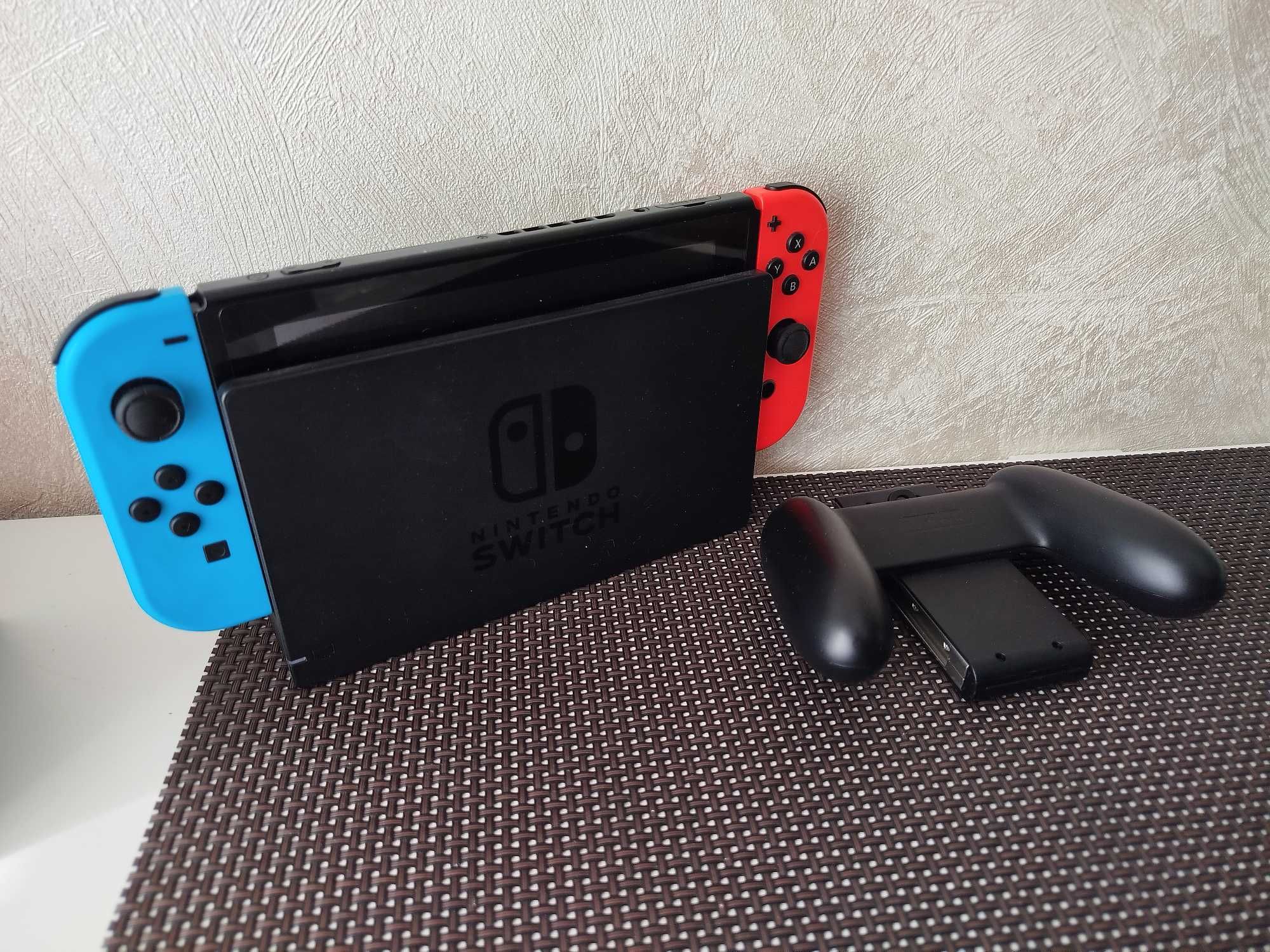 Продам Nintendo Swich