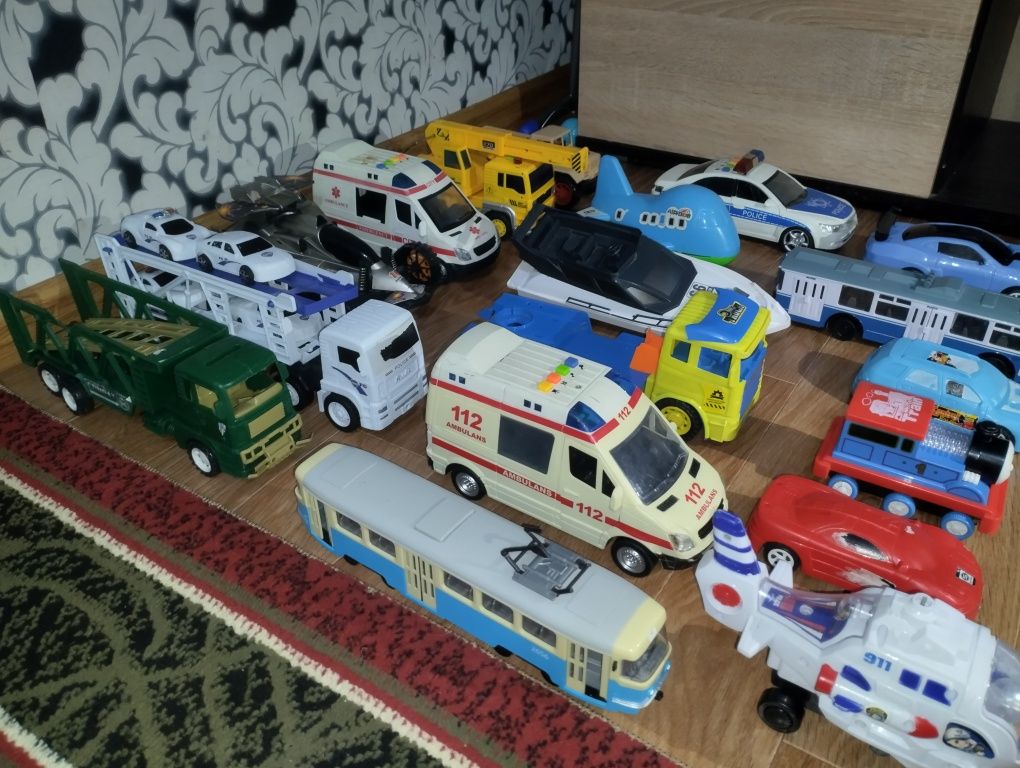 Игрушки для мальчика