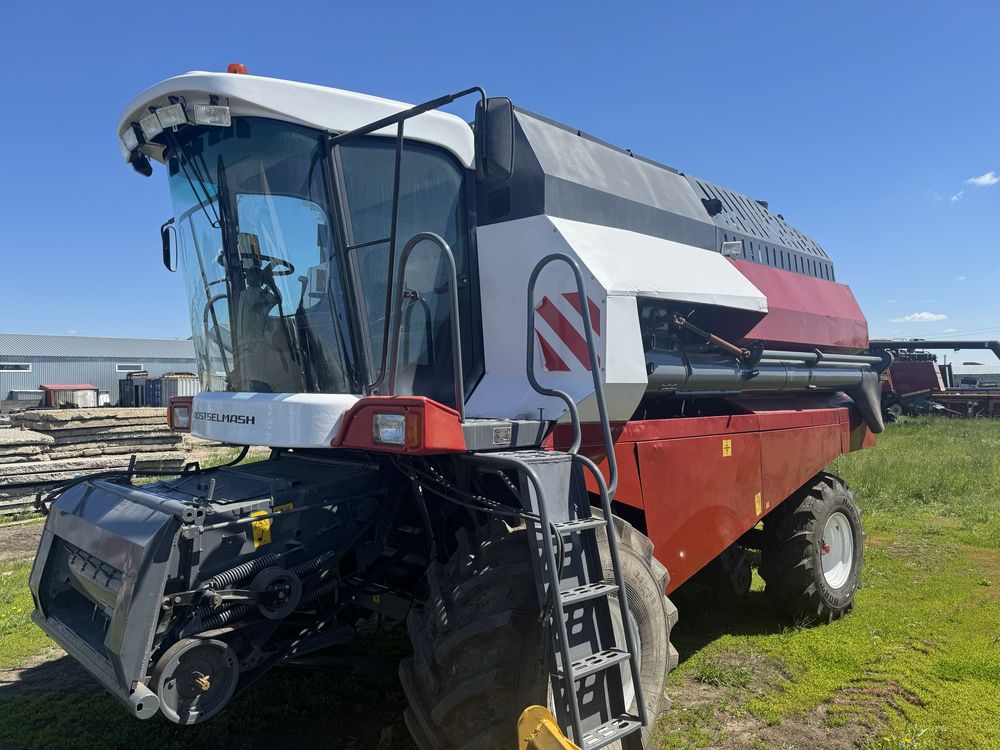 Комбайн Вектор 410