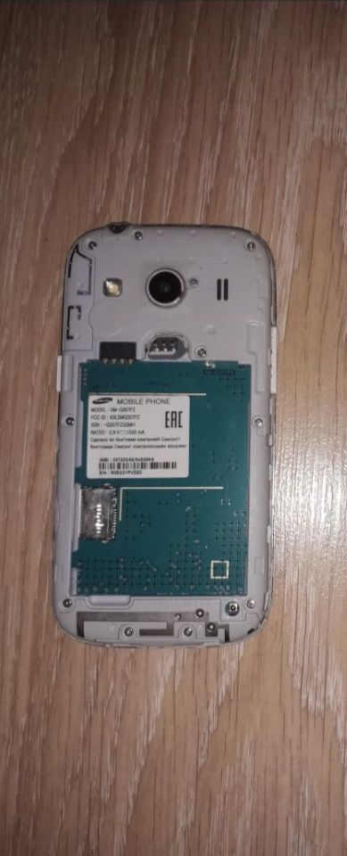 Телефон на запчасти Samsung