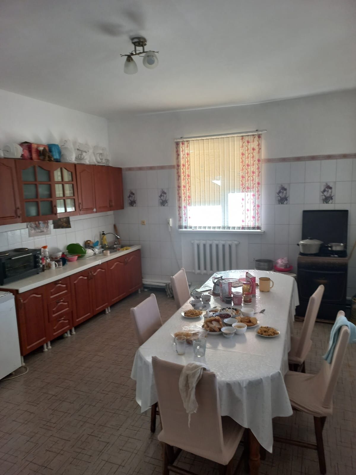 Үй сатылады. 25.4 сот. 300м2