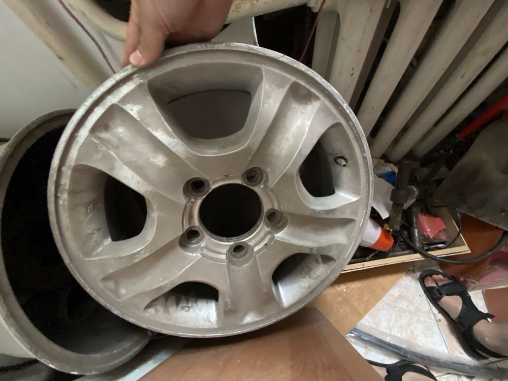 Диски на Toyota Land Cruser
