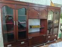 Продается стенка из красного дерева