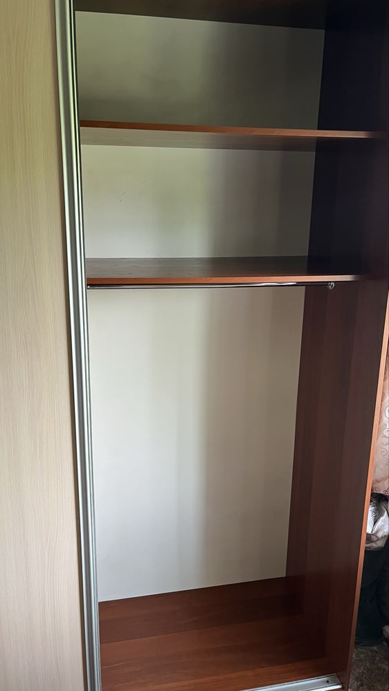 Продам шкаф в отличном состояний