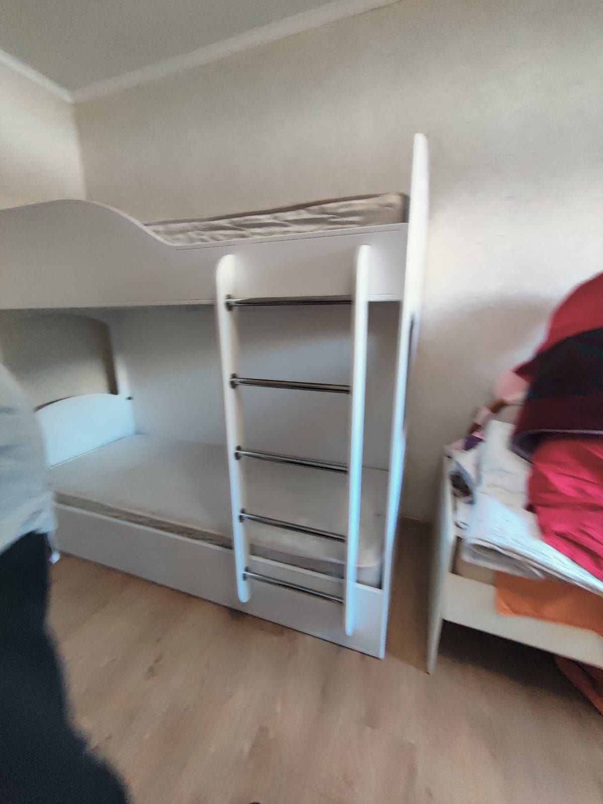 Продам детскую кровать