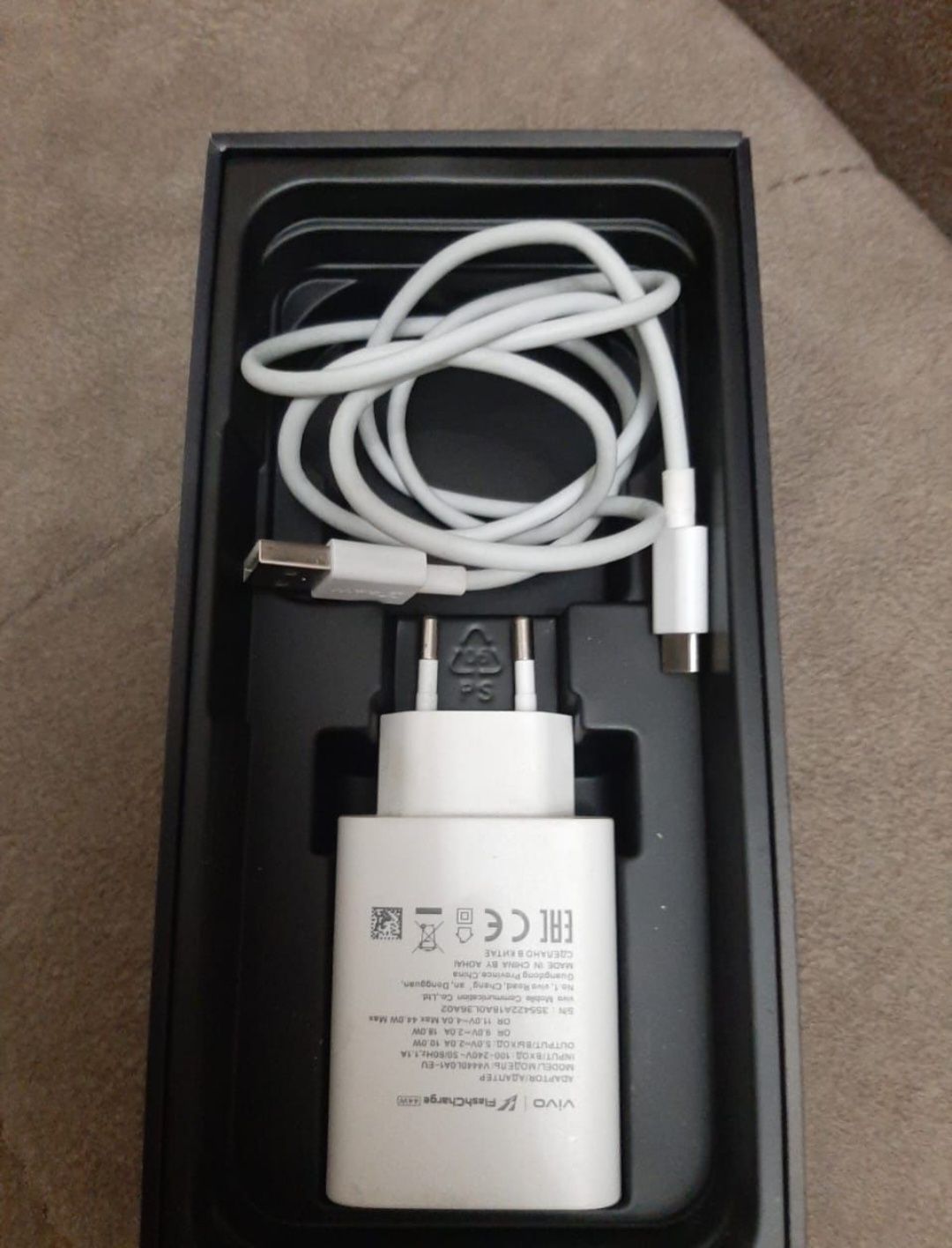 продам vivo v23e