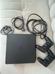 PS4 slim игровая приставка,полная комлектация шнуров,872 ГБ,2 джостика