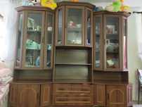 Срочно продам стенку горку