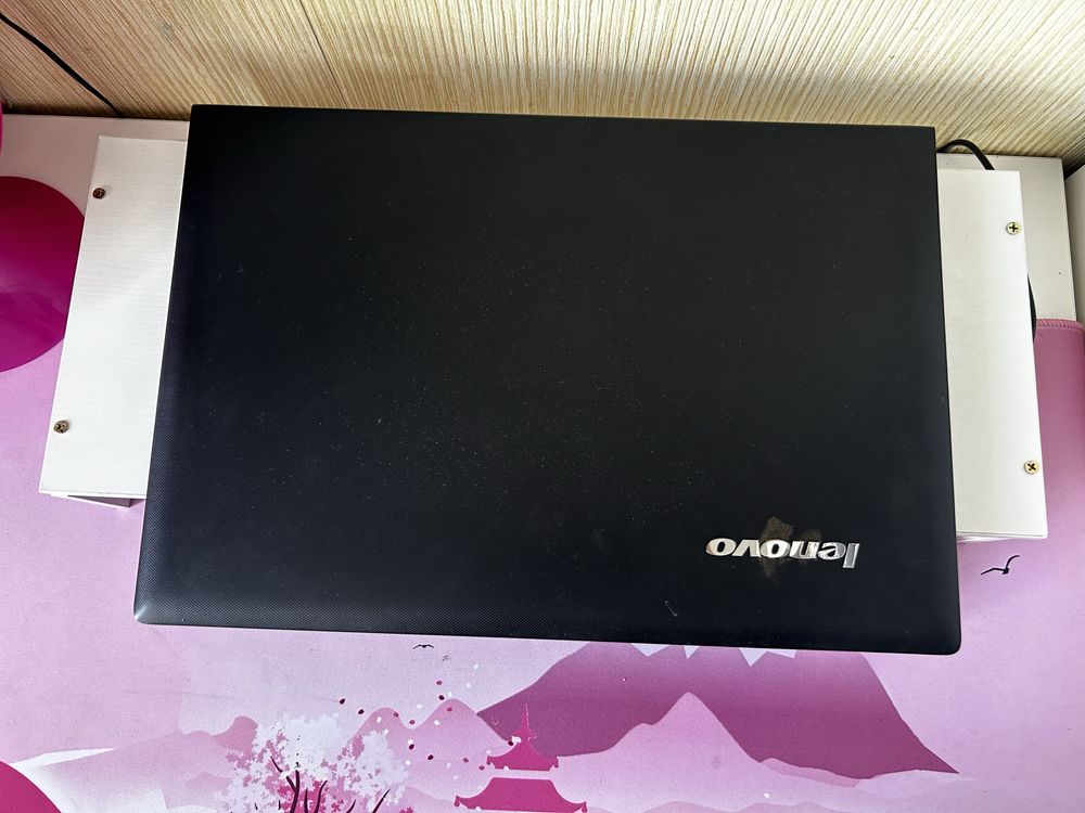Продаю ноутбук Lenovo G505s(торг уместен)
