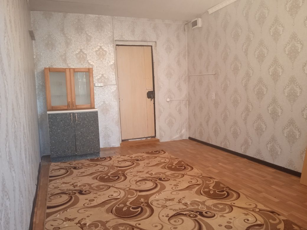 Комнату в общежитии