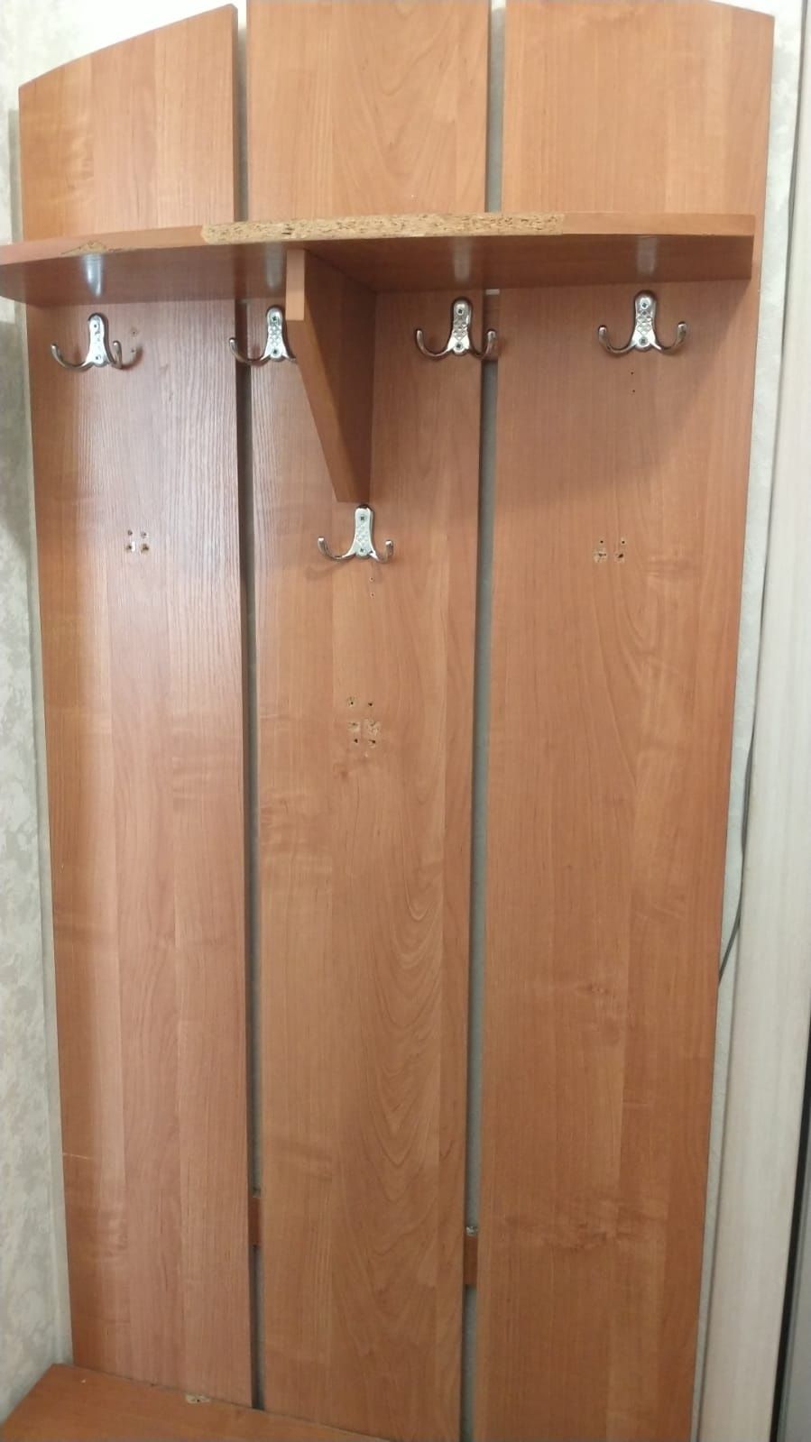 Прихожая продантся