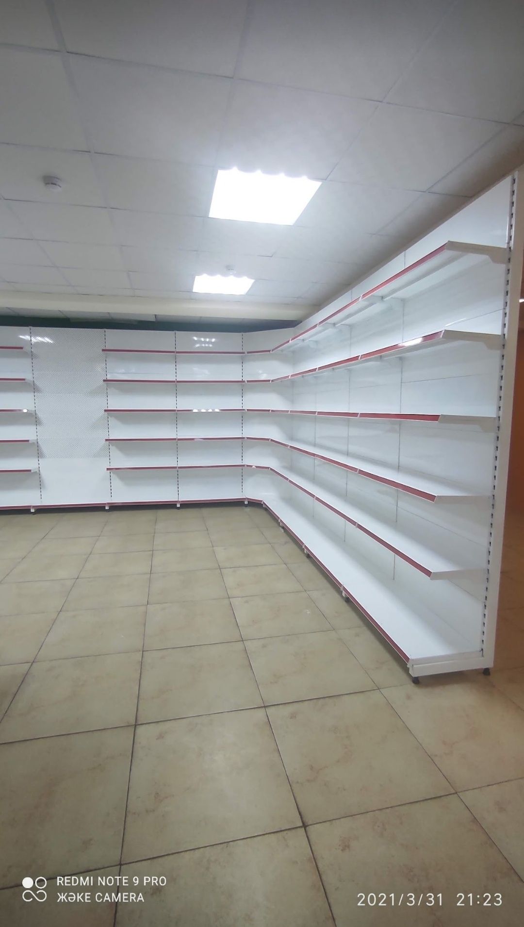 Стеллаж металлические полки для магазина овощные хлебный конфетница