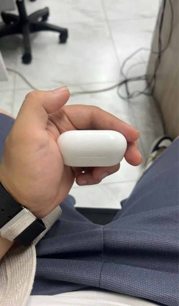 Продаю AirPods Pro 2 поколения  ОРИГИНАЛ