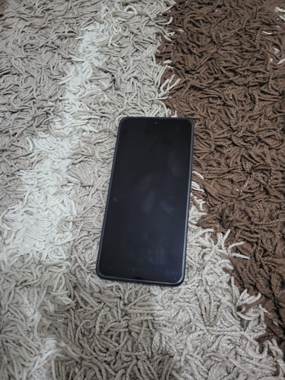 Poco f6 HyperOC бу