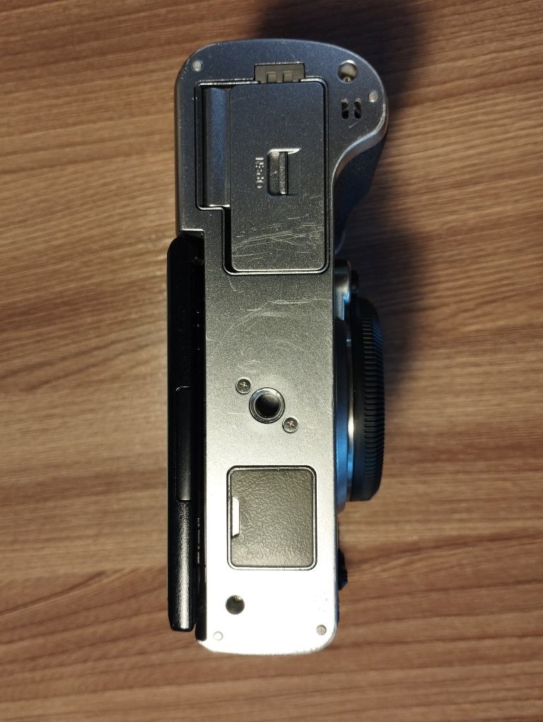Fujifilm X-T3 body + 3 аккумулятора и зарядное