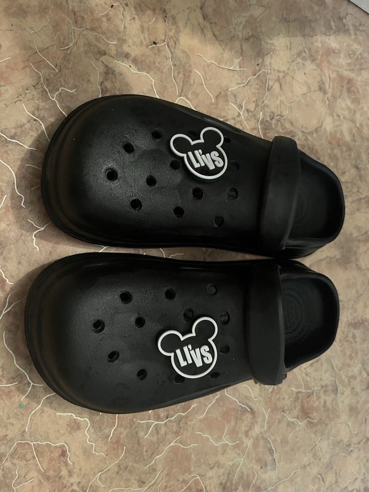 Crocs 40-41 размер черного цвета