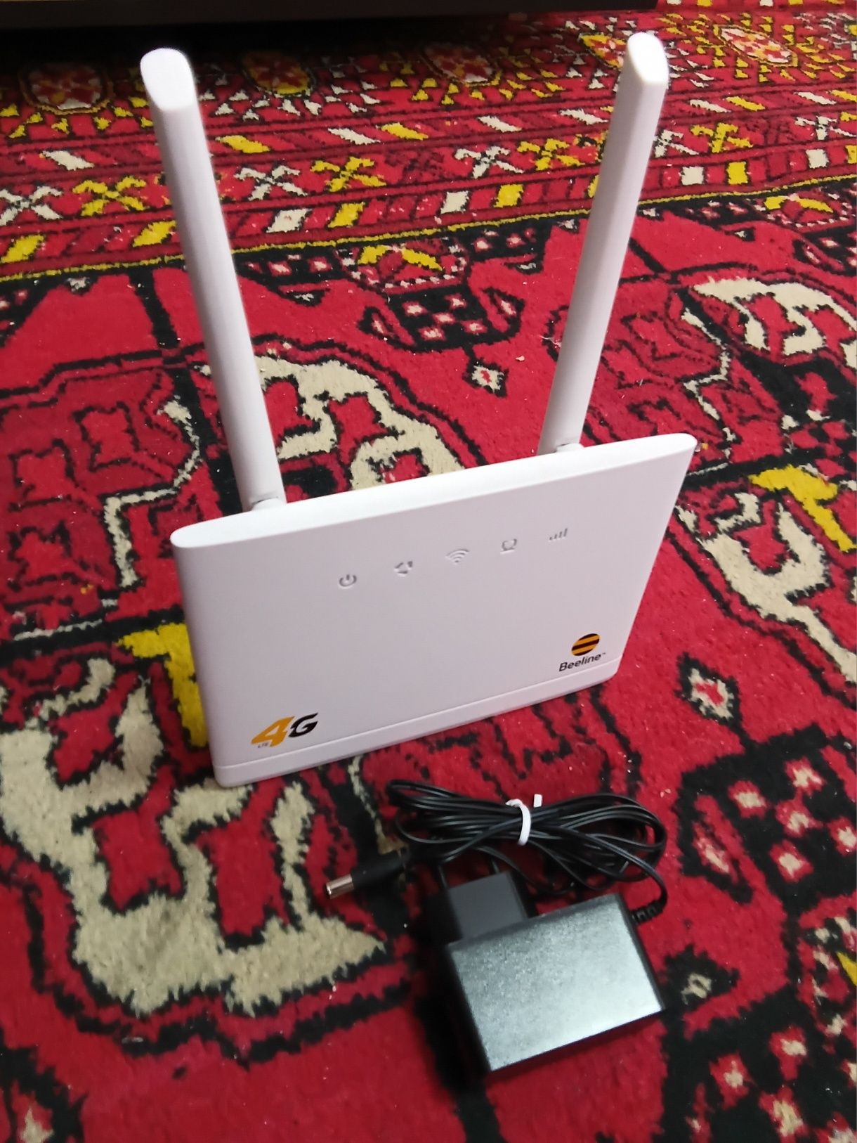 билайн актив теле2 алтел 4G+ роутер модем Wi-Fi с 1 выходом LAN RG45