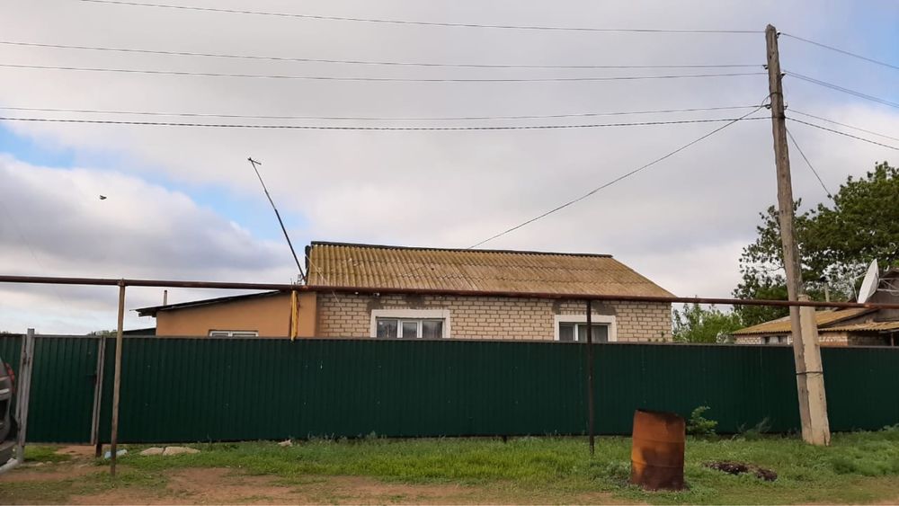 Продам дом в поселке чистый экологический поселок