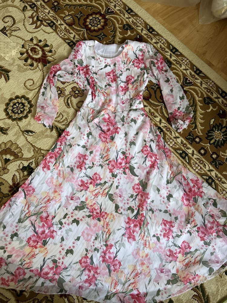 Көйлектер (ұзын)/платья