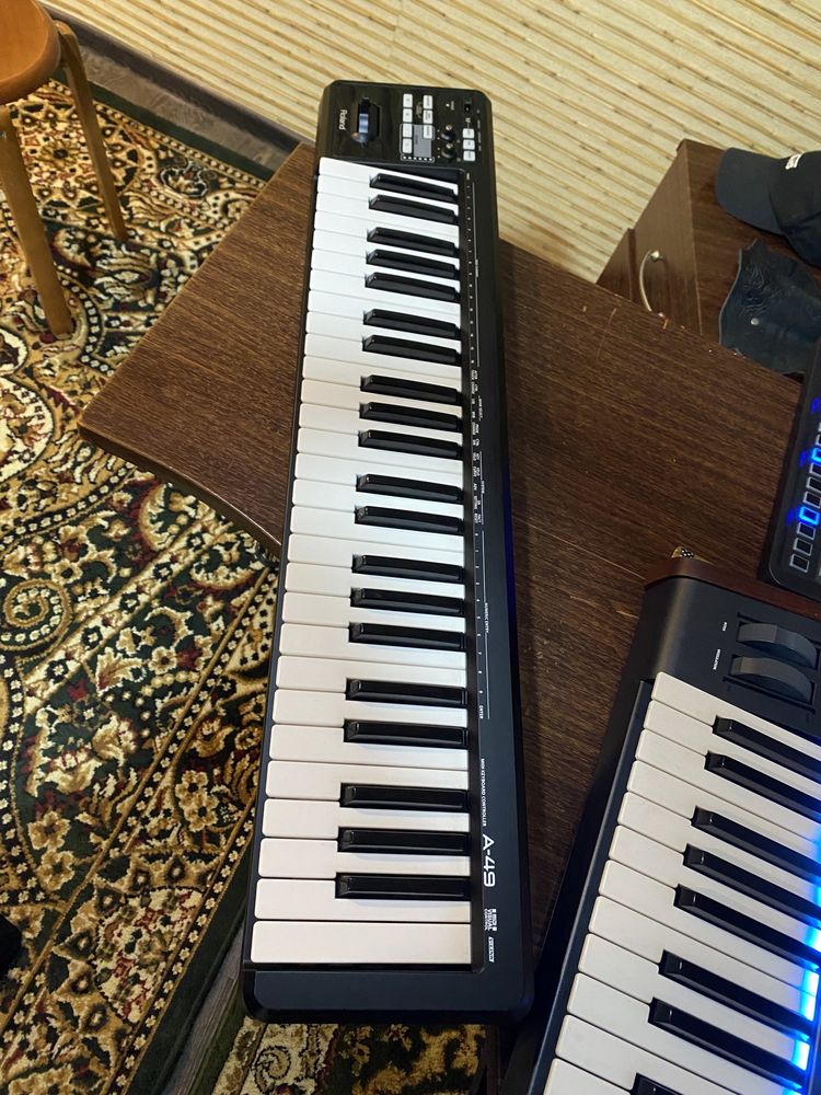 Клавиши MIDI Roland A-49
