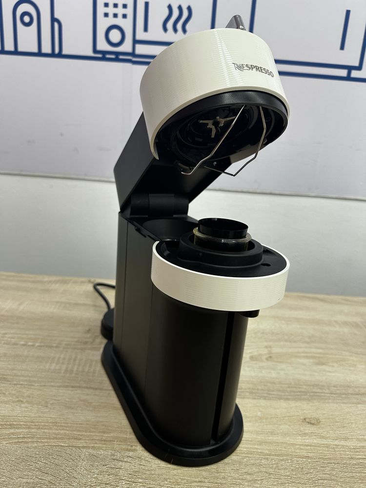 Кофемашина NESPRESSO