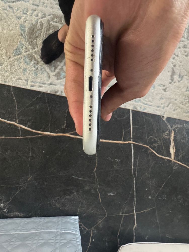 Iphone 11 всё работает отлично