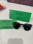 Солнцезащитные очки Bottega Veneta