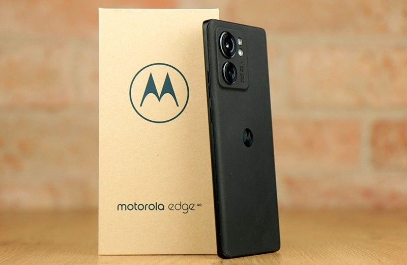 Продам Motorola edge 40