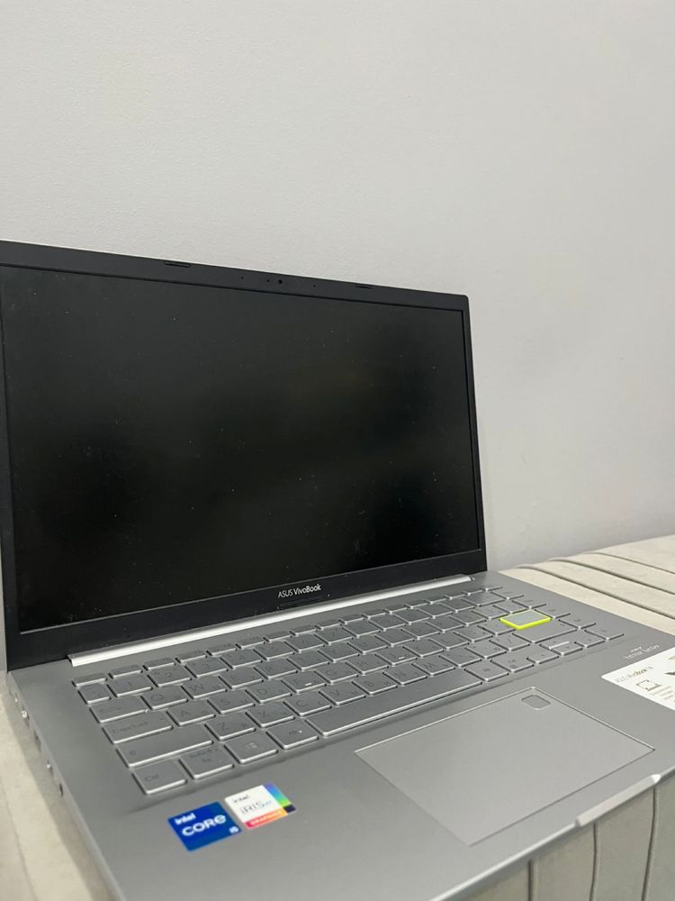 Продается Asus ноутбук