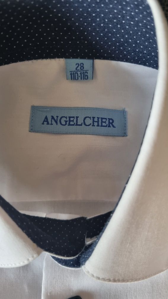 Белая рубашка фирмы Angelcher на рост 110-116