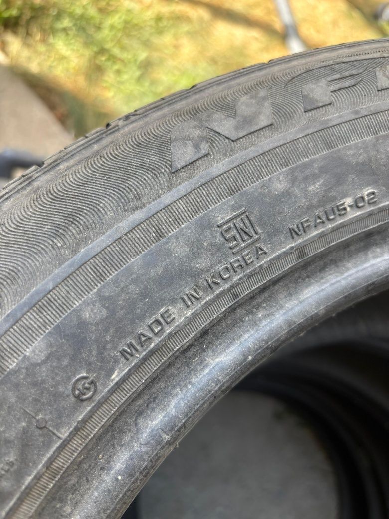 Шины 225/55/R17 в хорошем состоянии