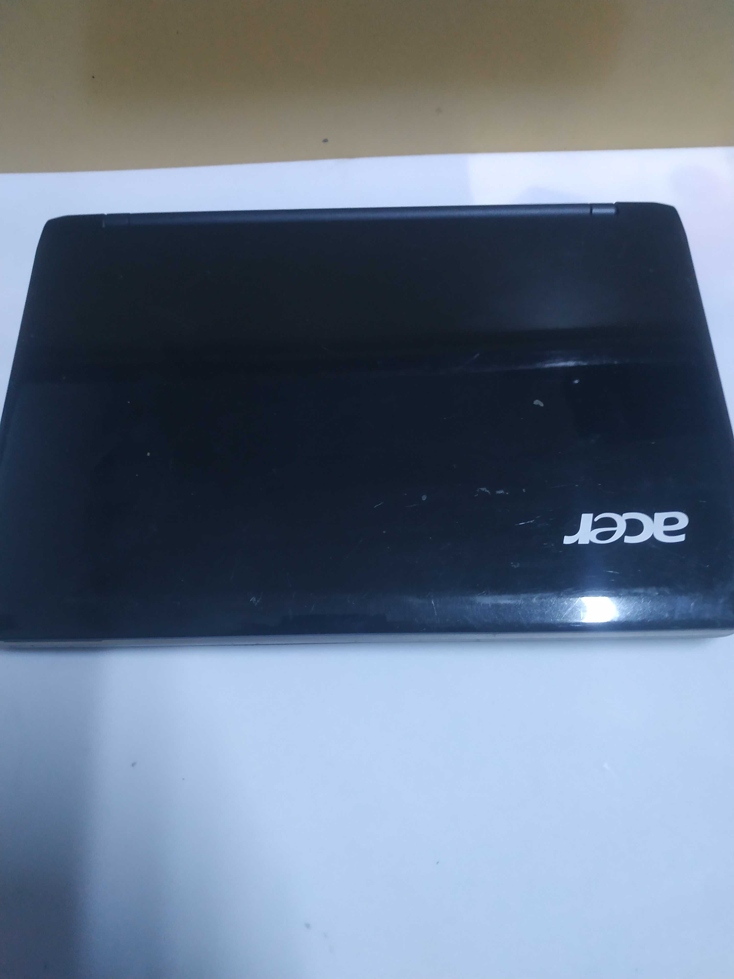 Продам нетбук acer