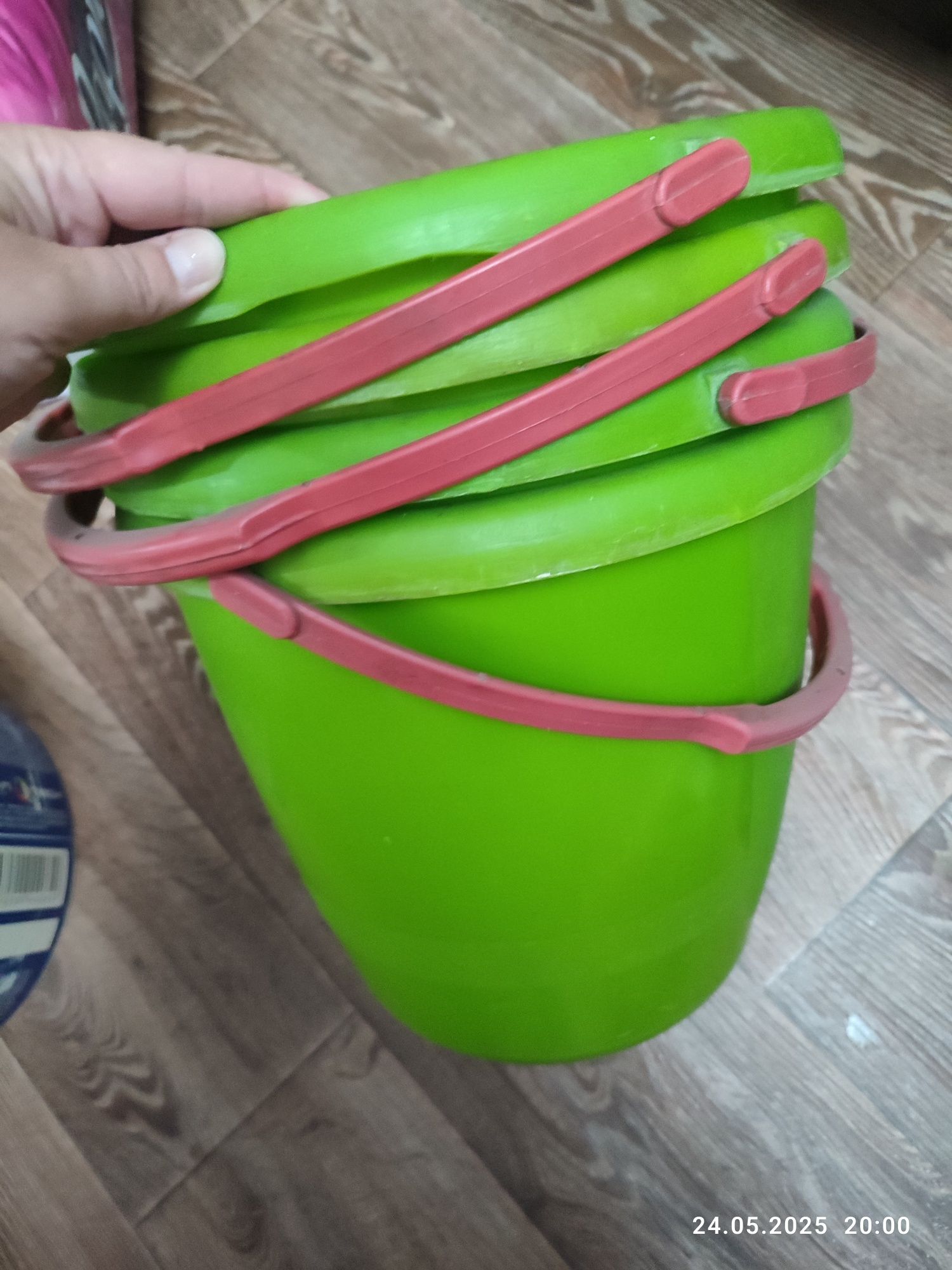 Продам вёдра в отличном состоянии